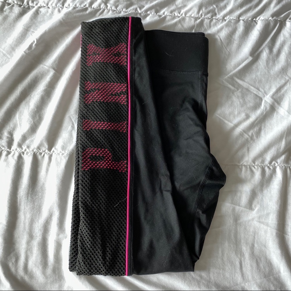 Victoria’s Secret Pink Ultimate Leggings